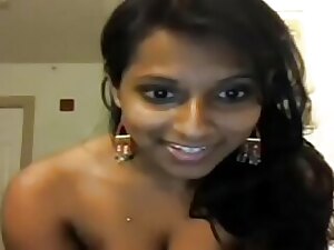 Indian teen webcam model flaunts her skills in this steamy video.